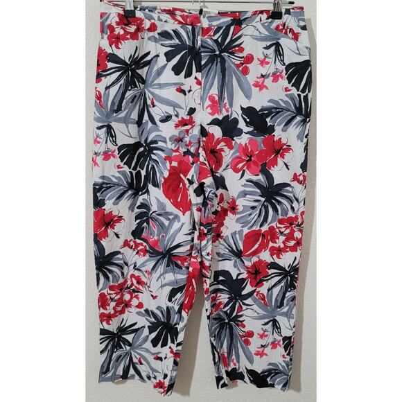 Ilyza Red Black White Floral Ankle Length Pants 12 Lightweight Flat Front - Picture 1 of 4
